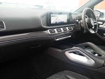 Used Mercedes-Benz GLS 2024 for sale - 76678331: Photo