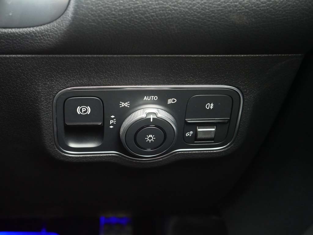 Used Mercedes-Benz GLB 2025 for sale - 78151830: Photo 15