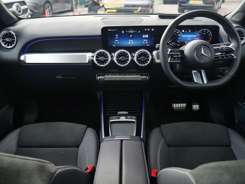 Used Mercedes-Benz GLB 2025 for sale - 78151830: Photo 5