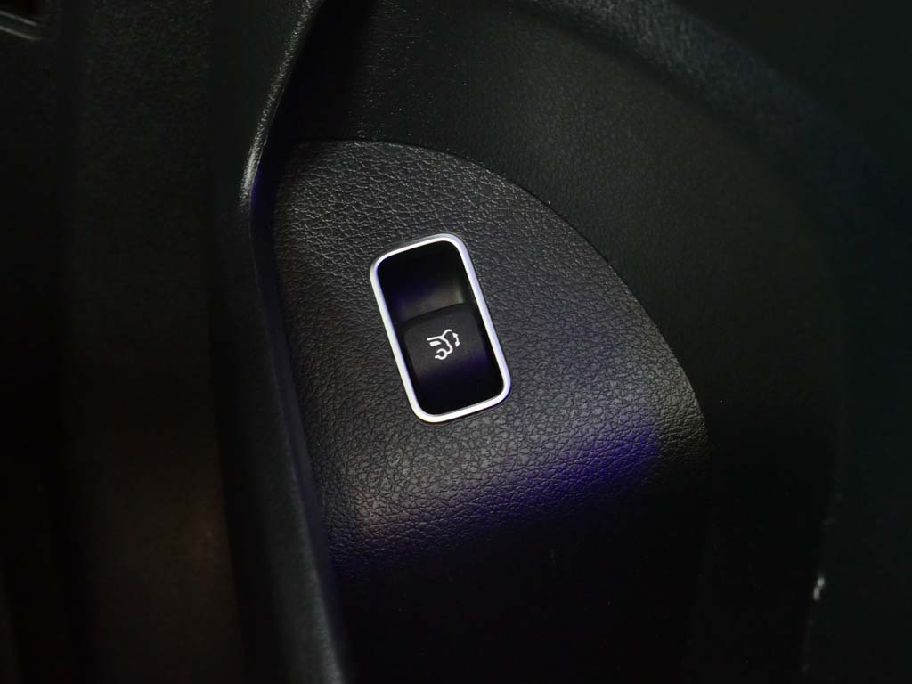 Used Mercedes-Benz GLE 2024 for sale - 76677796: Photo 16