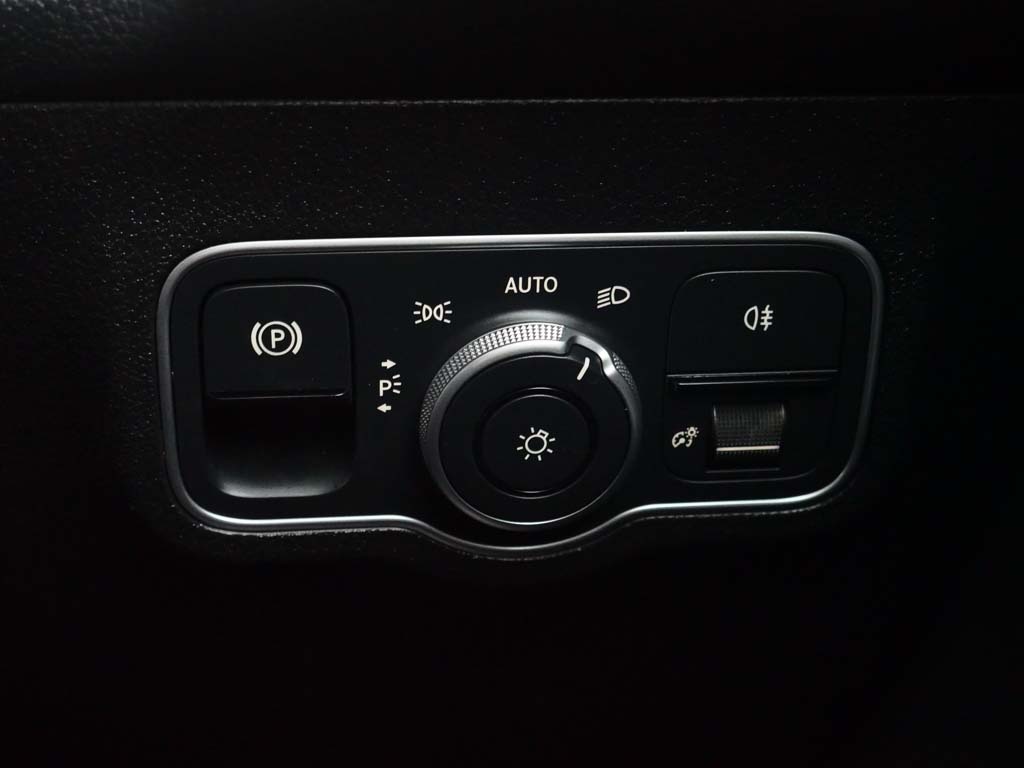 Used Mercedes-Benz GLB 2025 for sale - 76680636: Photo 15