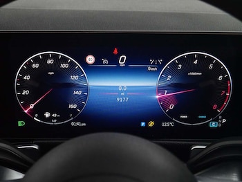 Used Mercedes-Benz GLB 2025 for sale - 76680636: Photo