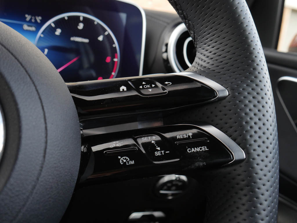 Used Mercedes-Benz GLC 2024 for sale - 76677779: Photo 13