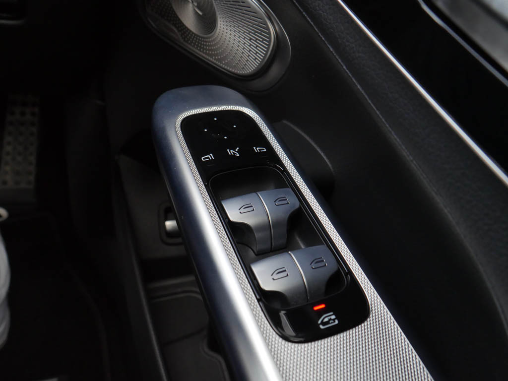 Used Mercedes-Benz GLC 2024 for sale - 76677779: Photo 16