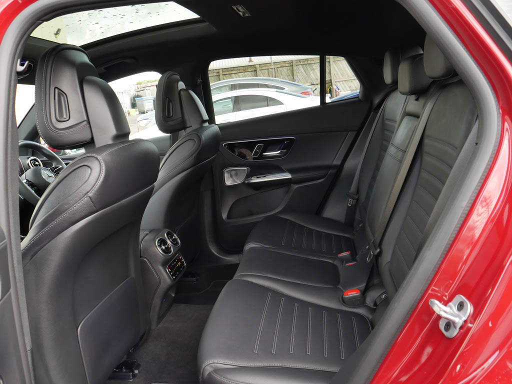 Used Mercedes-Benz GLC 2024 for sale - 76677779: Photo 8