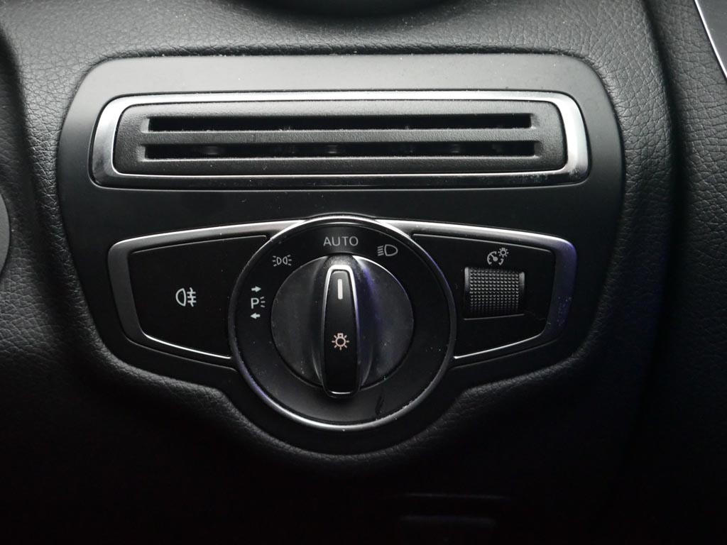 Used Mercedes-Benz C Class 2019 for sale - 77533091: Photo 15