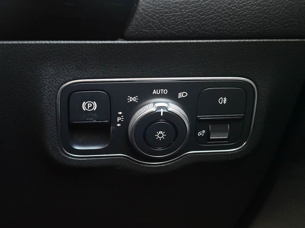 Used Mercedes-Benz EQA 2021 for sale - 76796975: Photo 14