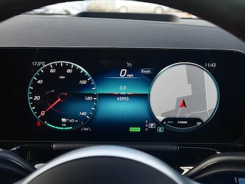 Used Mercedes-Benz EQA 2021 for sale - 76796975: Photo