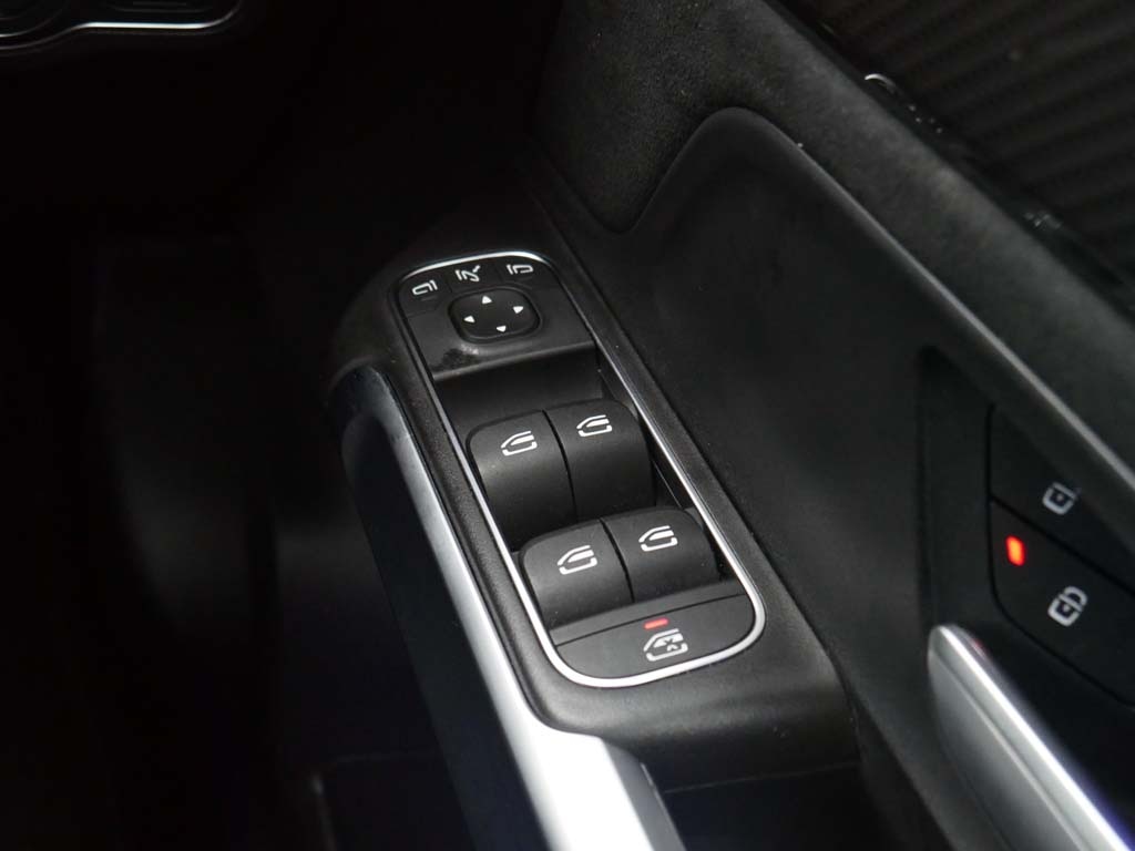 Used Mercedes-Benz GLB 2025 for sale - 78108204: Photo 15