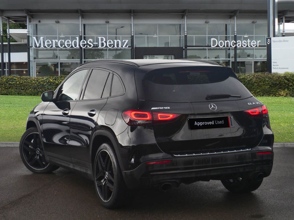 Used Mercedes-Benz GLA 2021 for sale - 76674458: Photo 2