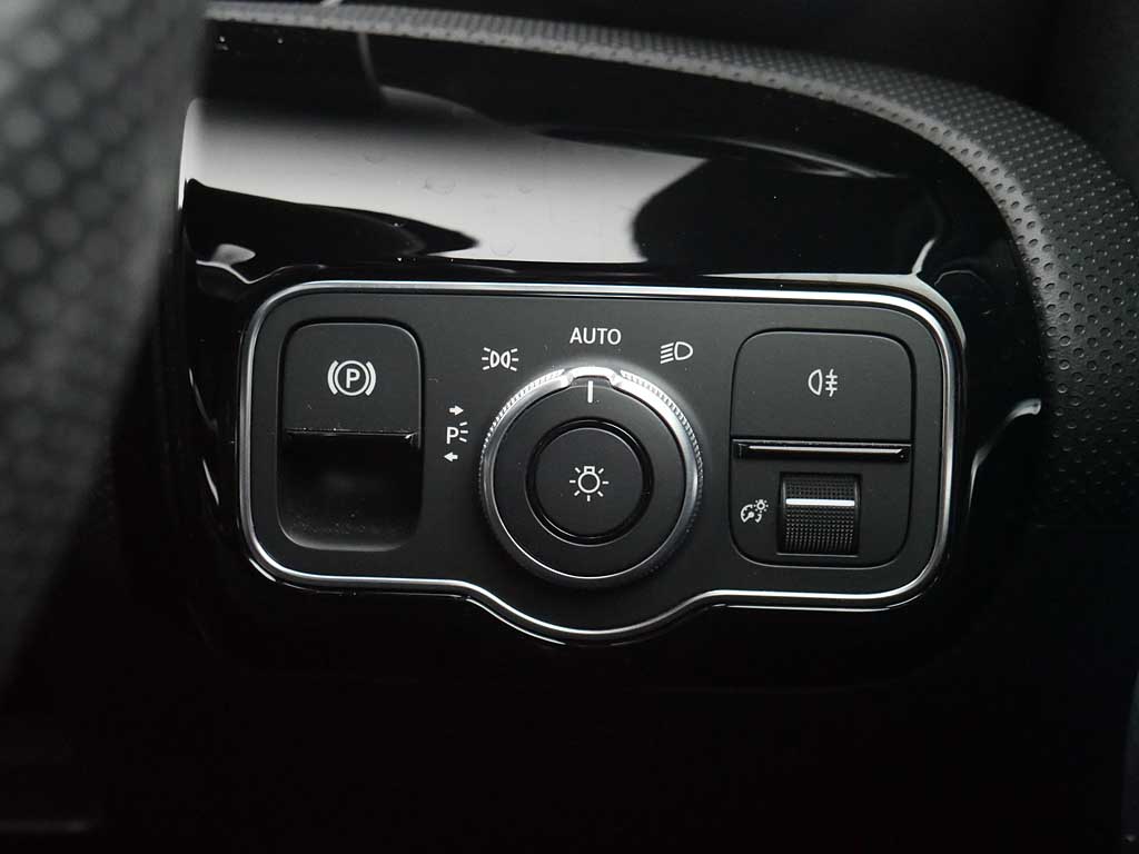 Used Mercedes-Benz A-Class 2020 for sale - 77533167: Photo 14