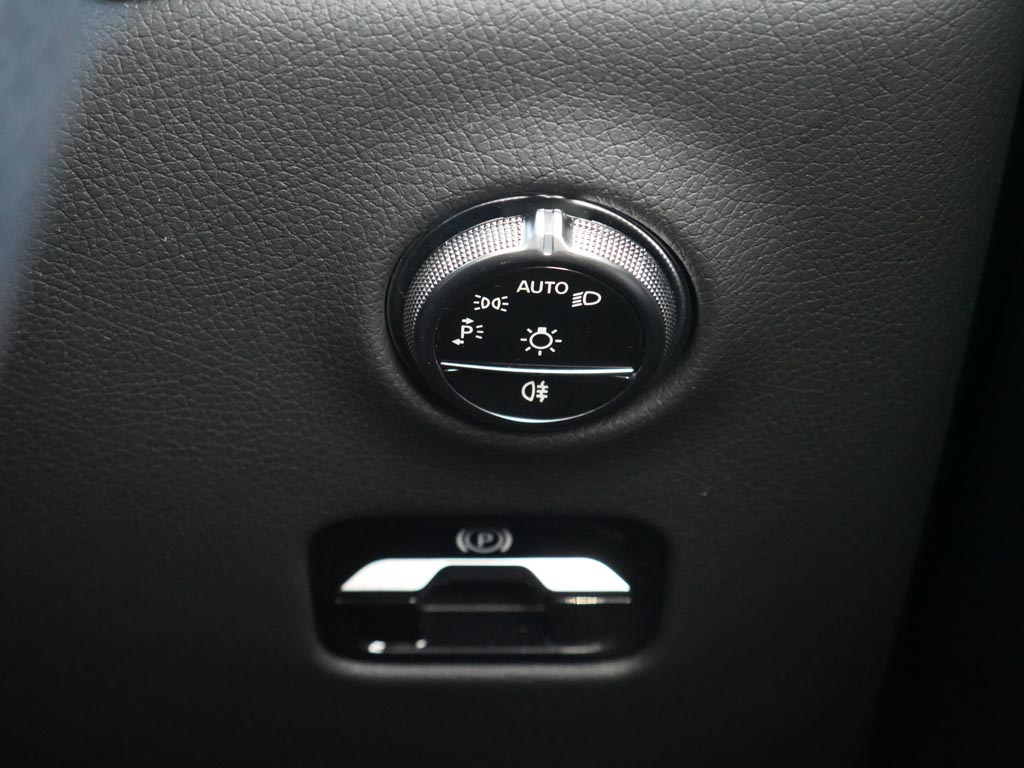 Used Mercedes-Benz GLC 2025 for sale - 78042682: Photo 15