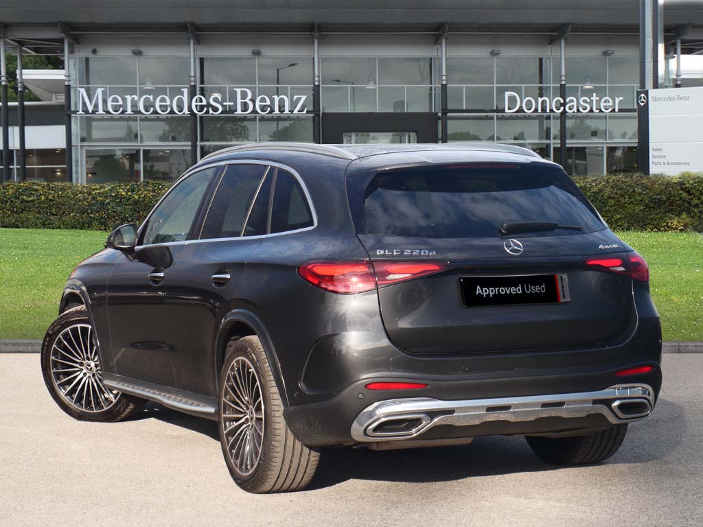 Used Mercedes-Benz GLC 2024 for sale - 77532971: Photo 2