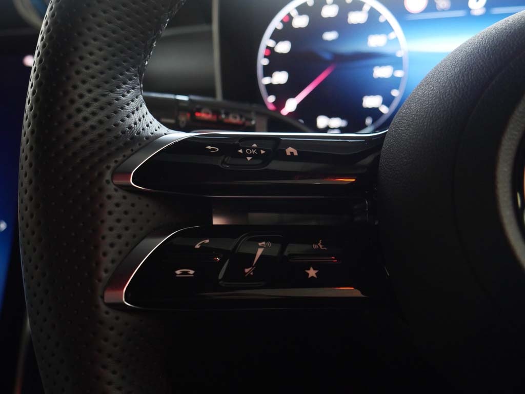 Used Mercedes-Benz GLC 2025 for sale - 78005253: Photo 12