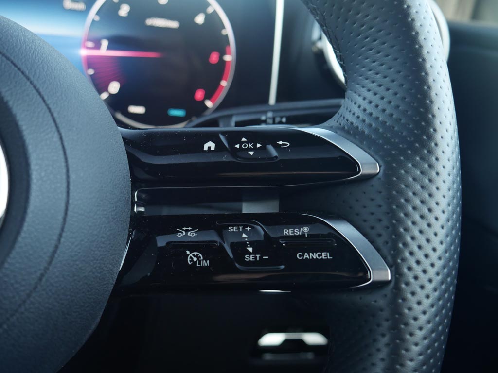 Used Mercedes-Benz GLC 2024 for sale - 76677478: Photo 12