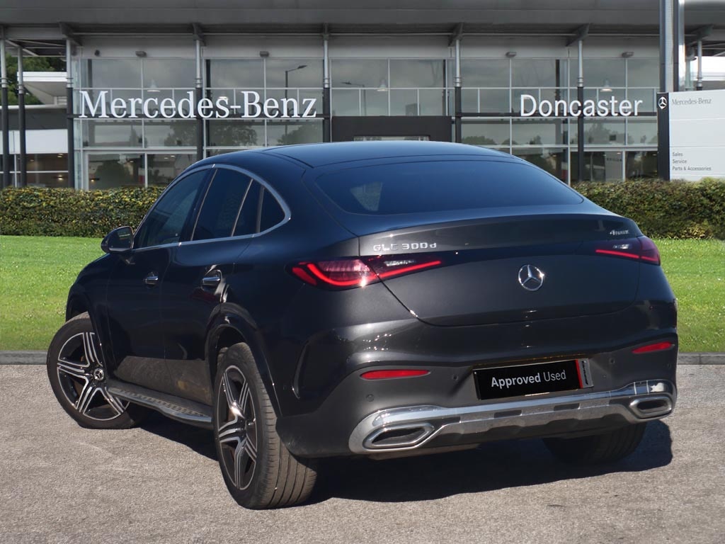 Used Mercedes-Benz GLC 2024 for sale - 76677478: Photo 2