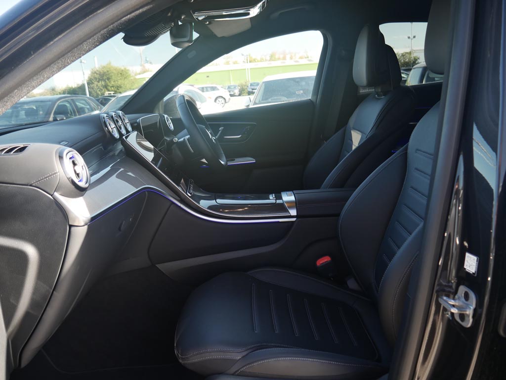 Used Mercedes-Benz GLC 2024 for sale - 76677478: Photo 3