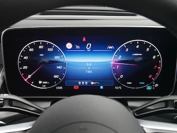 Used Mercedes-Benz GLC 2025 for sale - 77025961: Photo