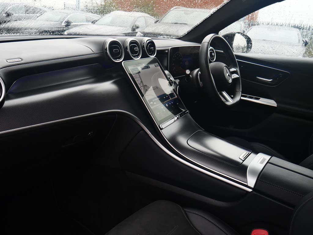 Used Mercedes-Benz GLC 2024 for sale - 77532994: Photo 3