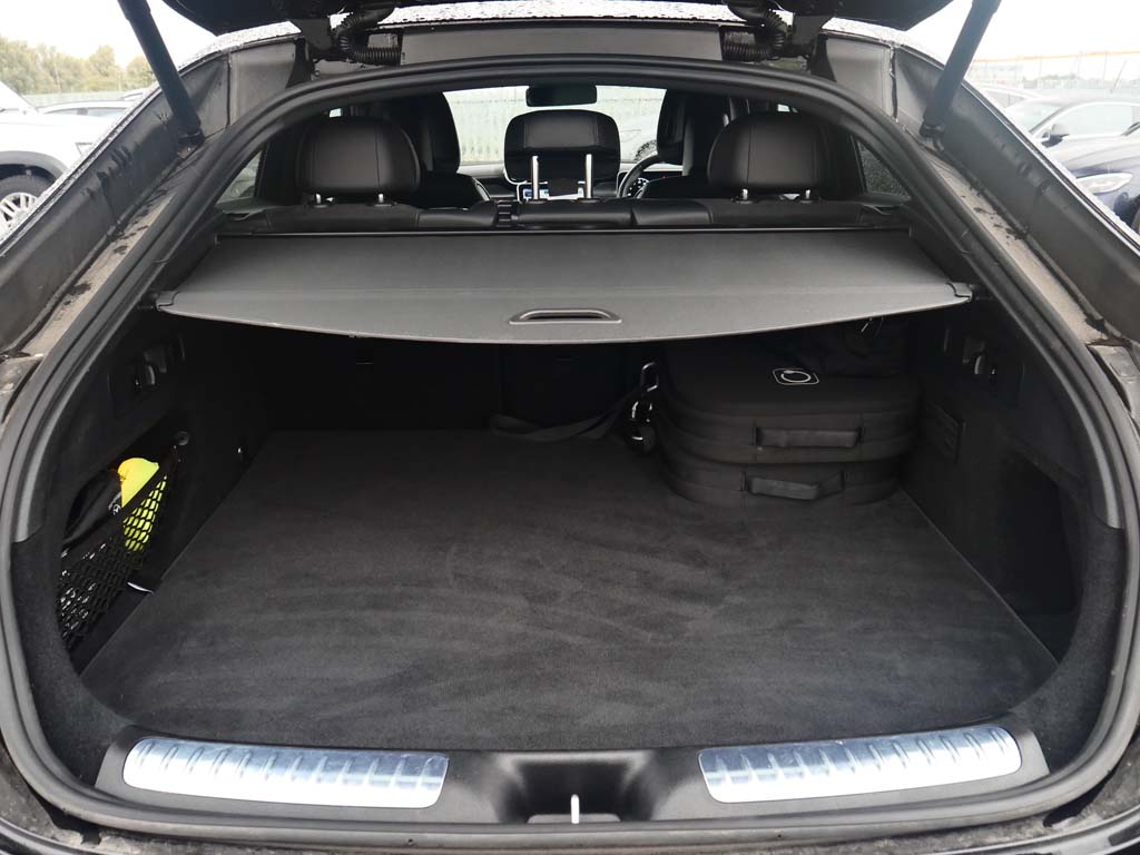 Used Mercedes-Benz GLC 2024 for sale - 77532994: Photo 9