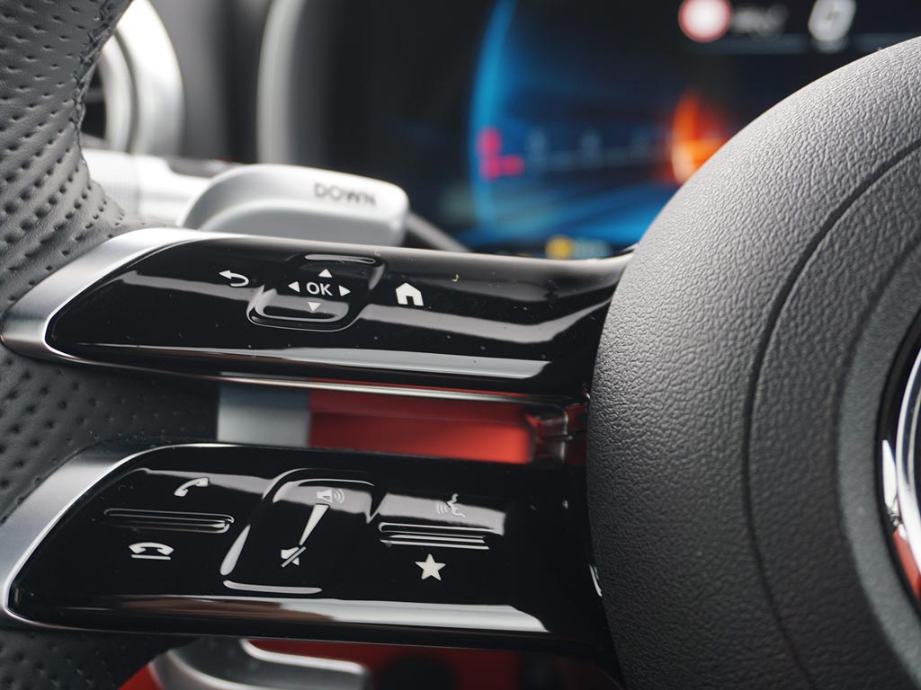 Used Mercedes-Benz SL 2023 for sale - 76675665: Photo 12