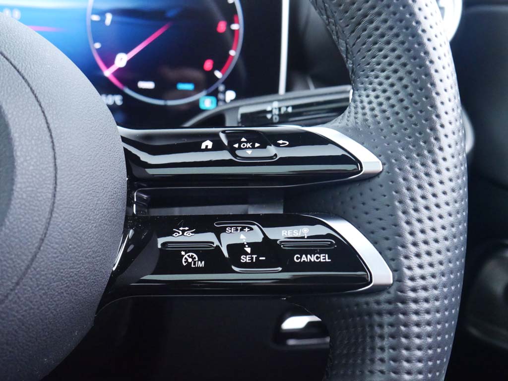 Used Mercedes-Benz GLC 2025 for sale - 77532963: Photo 13