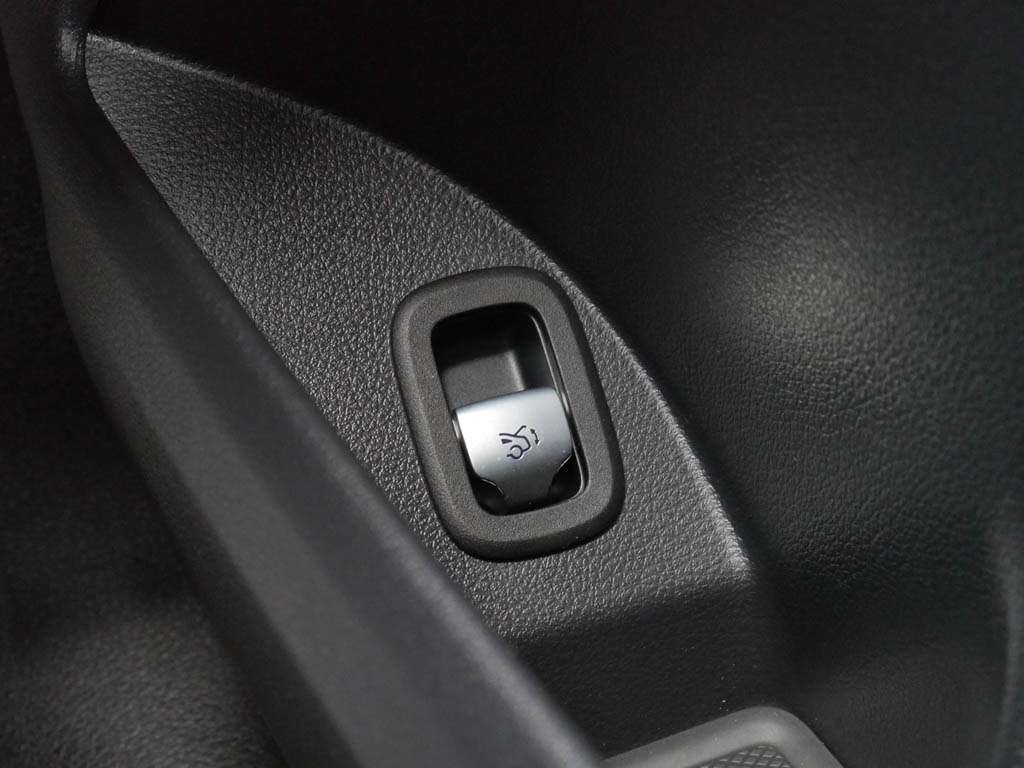 Used Mercedes-Benz GLC 2024 for sale - 77533011: Photo 17