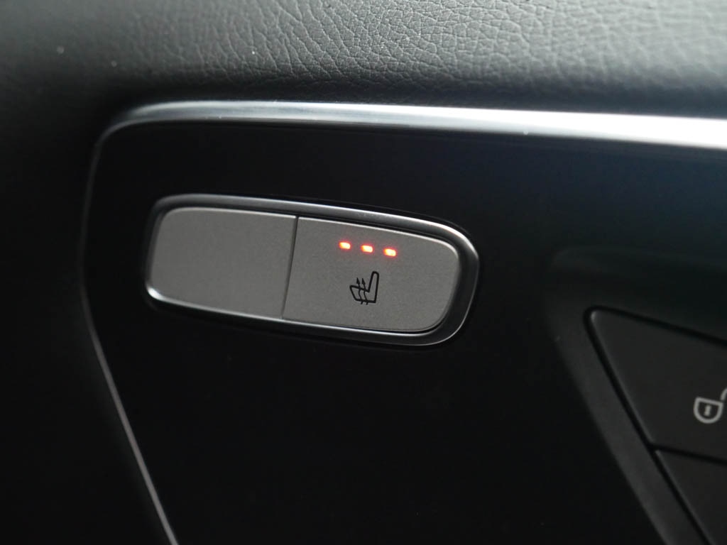 Used Mercedes-Benz V-Class 2024 for sale - 78198600: Photo 17