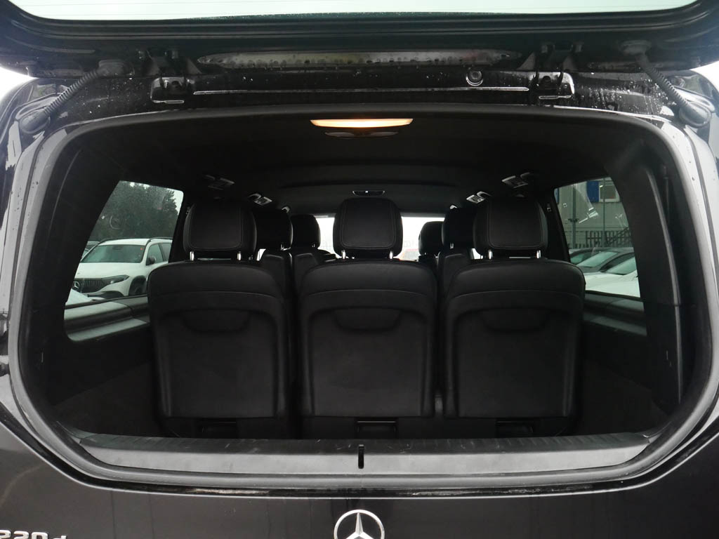 Used Mercedes-Benz V-Class 2024 for sale - 78198600: Photo 9