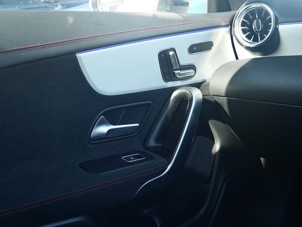 Used Mercedes-Benz CLA 2024 for sale - 77533127: Photo 17