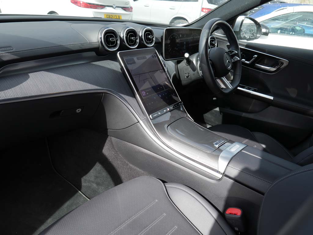 Used Mercedes-Benz C Class 2024 for sale - 76678748: Photo 3