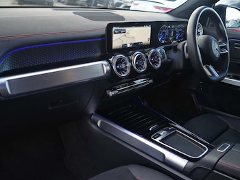 Used Mercedes-Benz EQB 2025 for sale - 78005291: Photo