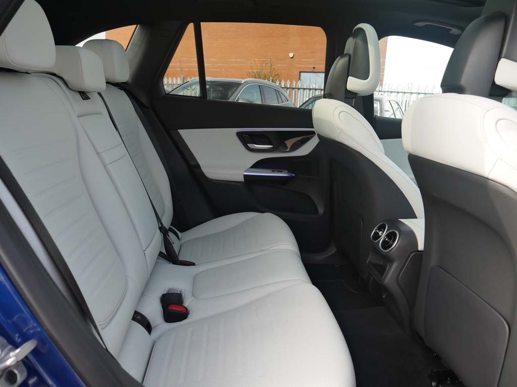 Used Mercedes-Benz GLC 2025 for sale - 78098635: Photo 8