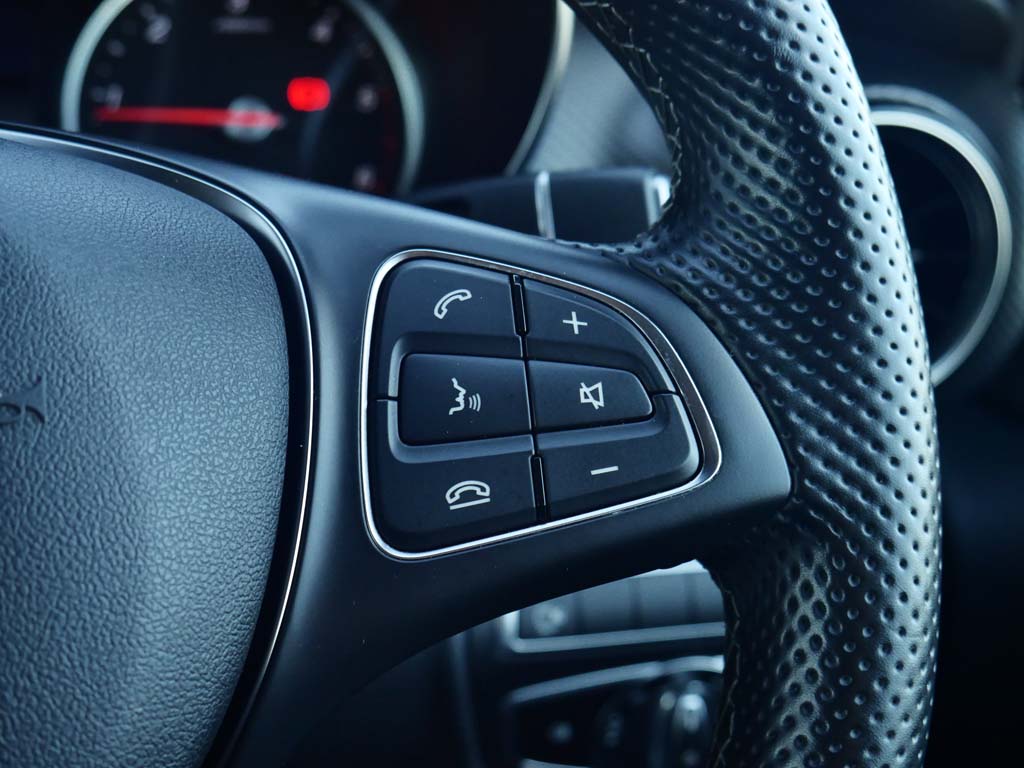 Used Mercedes-Benz V-Class 2020 for sale - 76680923: Photo 14