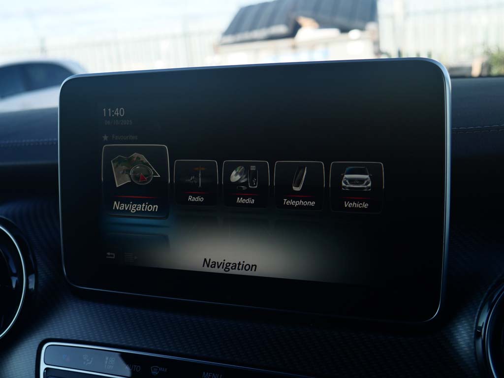 Used Mercedes-Benz V-Class 2020 for sale - 76680923: Photo 21