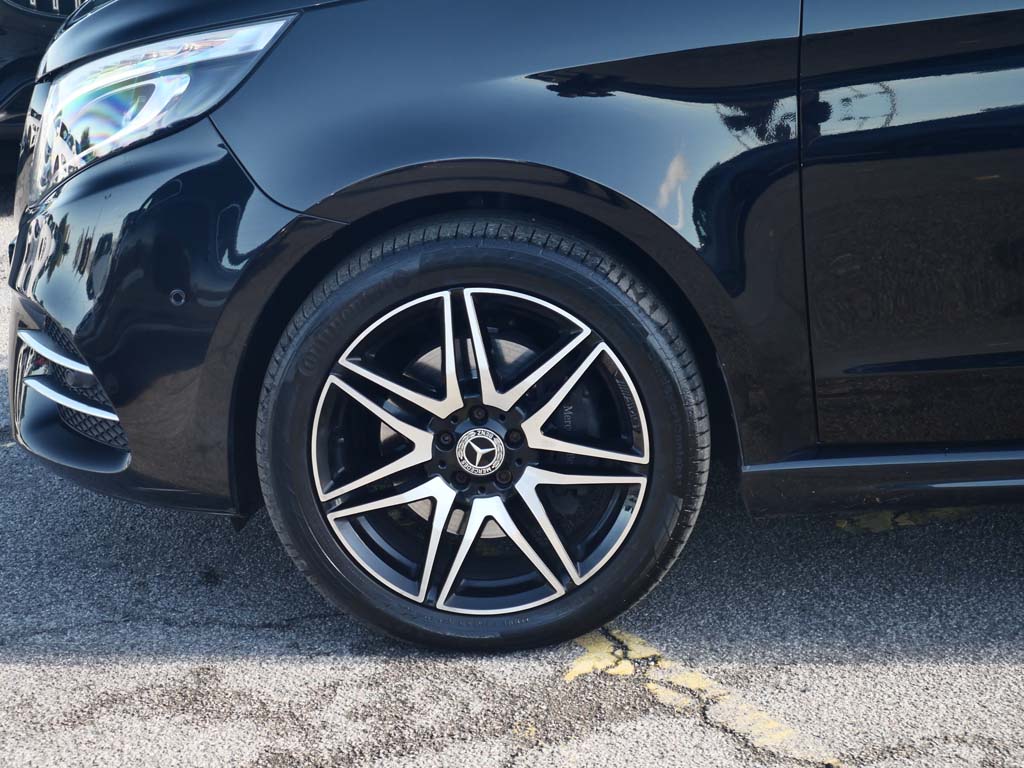 Used Mercedes-Benz V-Class 2020 for sale - 76680923: Photo 6