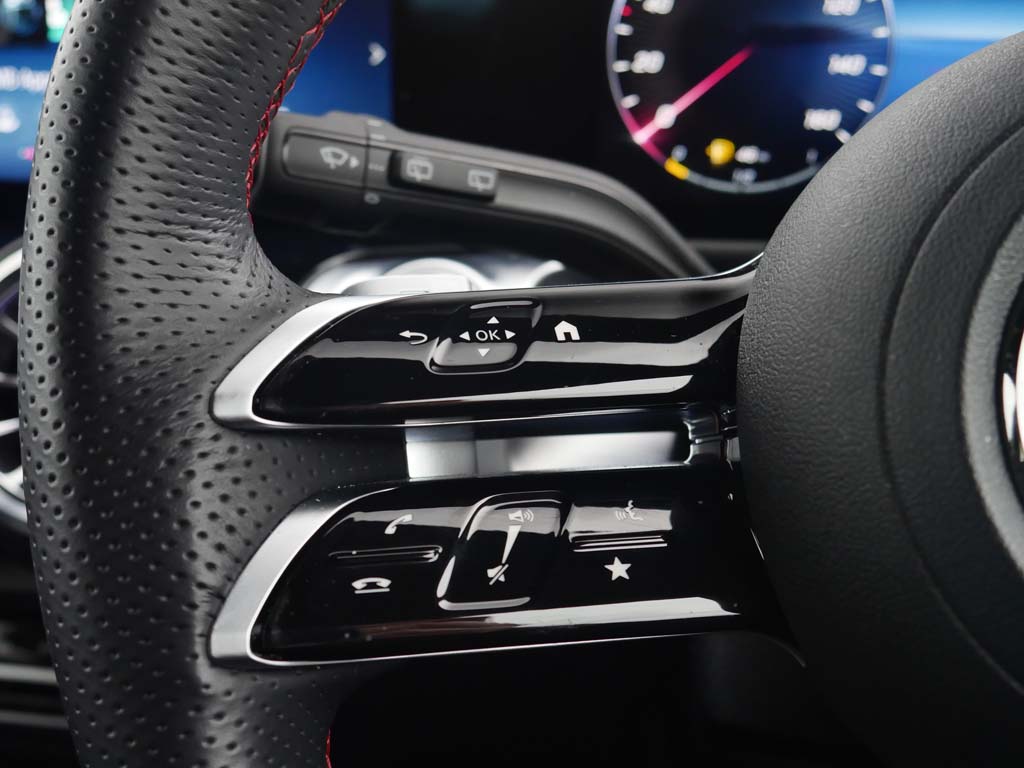 Used Mercedes-Benz GLB 2025 for sale - 78005297: Photo 12