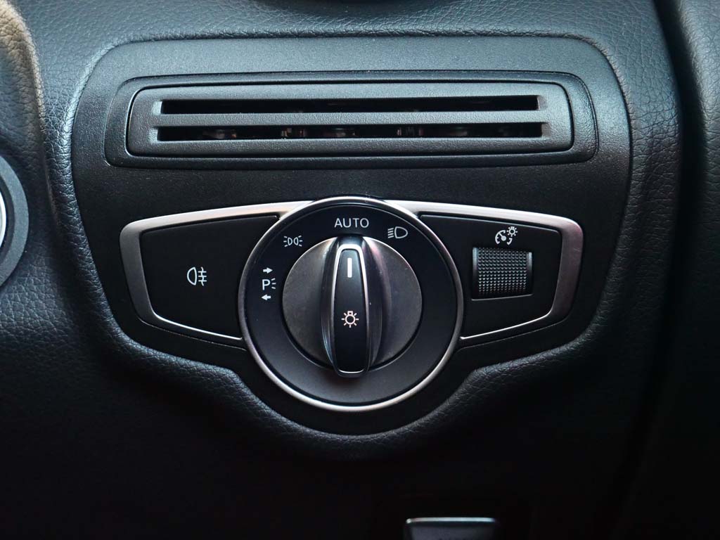 Used Mercedes-Benz GLC 2021 for sale - 76681454: Photo 15