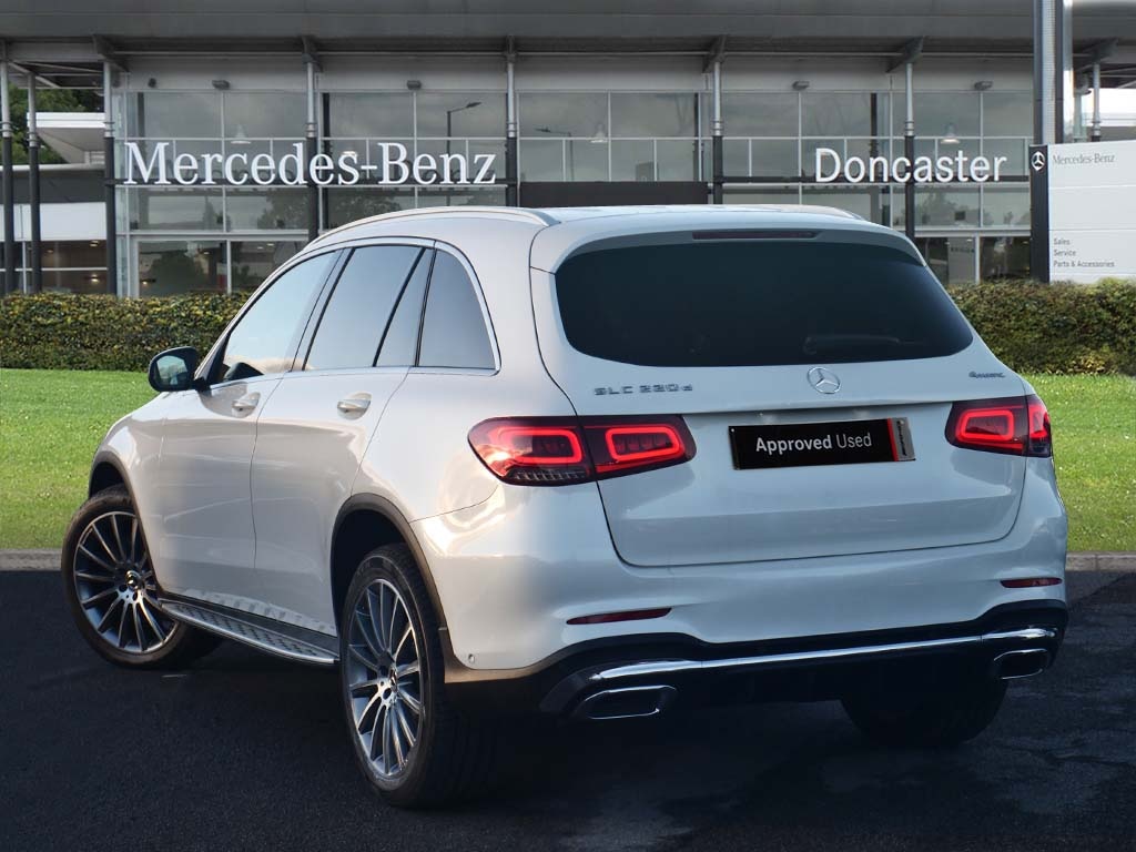 Used Mercedes-Benz GLC 2021 for sale - 76681454: Photo 2