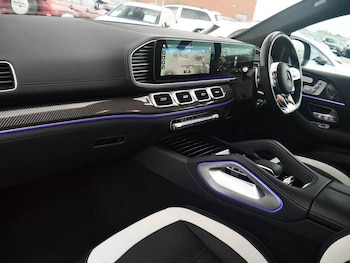 Used Mercedes-Benz GLE 2023 for sale - 76757400: Photo