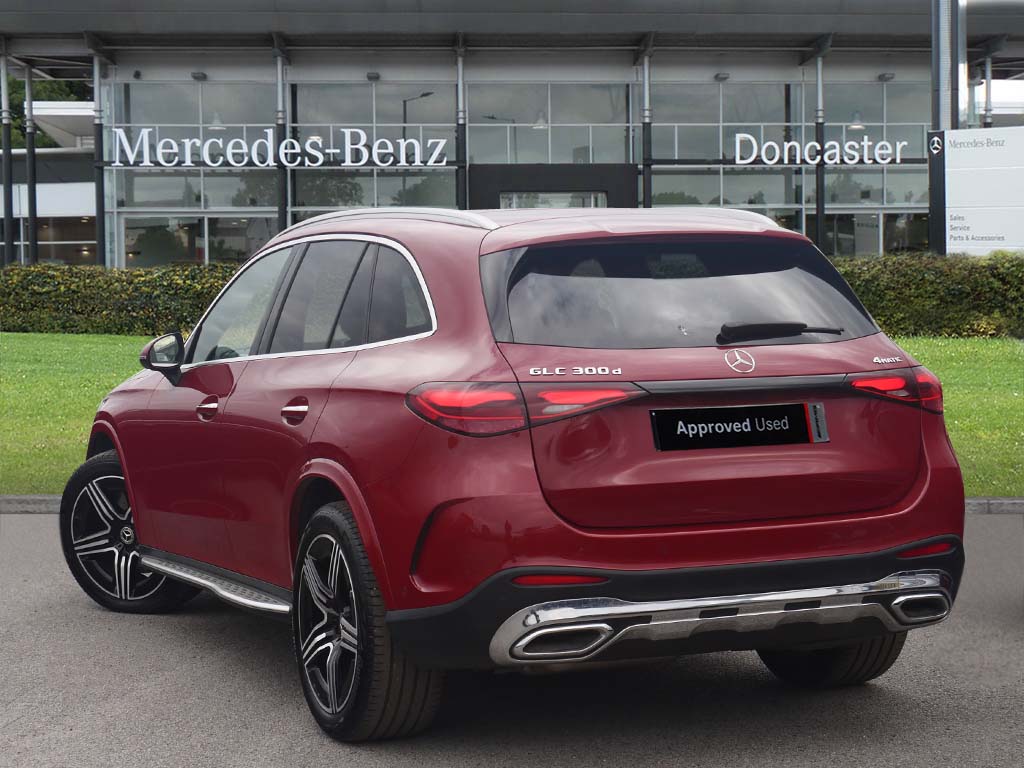 Used Mercedes-Benz GLC 2024 for sale - 76677440: Photo 2