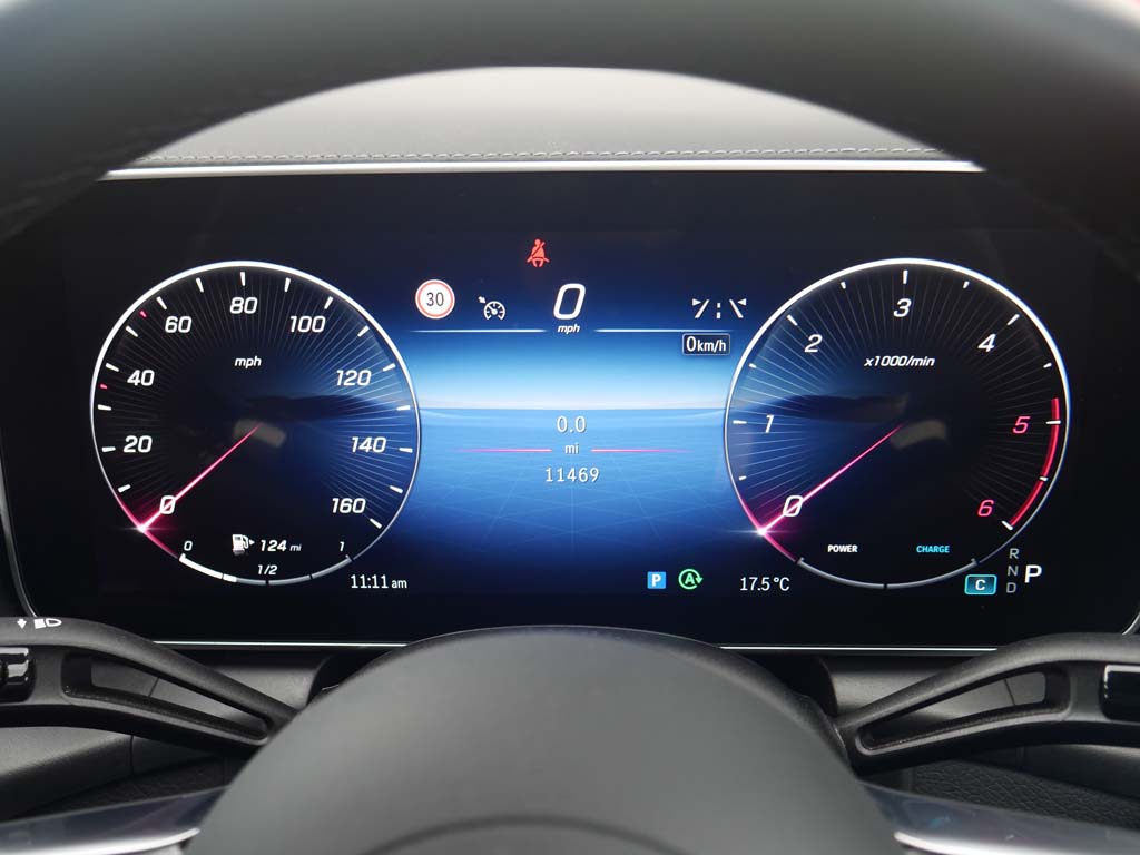 Used Mercedes-Benz GLC 2024 for sale - 76677440: Photo 4