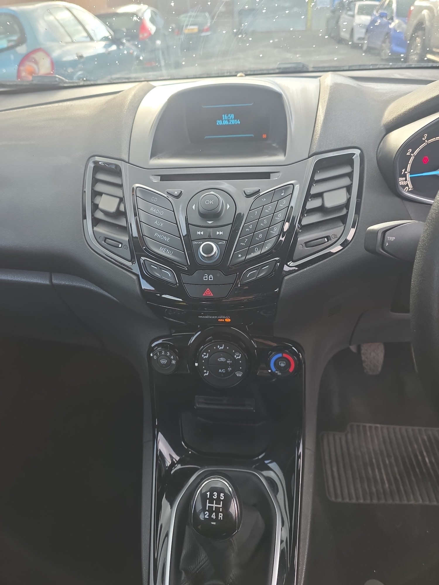 Used Ford Fiesta 2014 for sale - 78062342: Photo 11