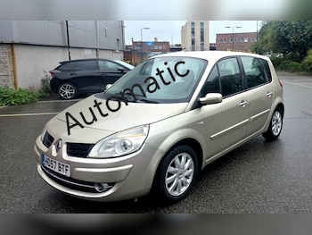 Renault - Scenic