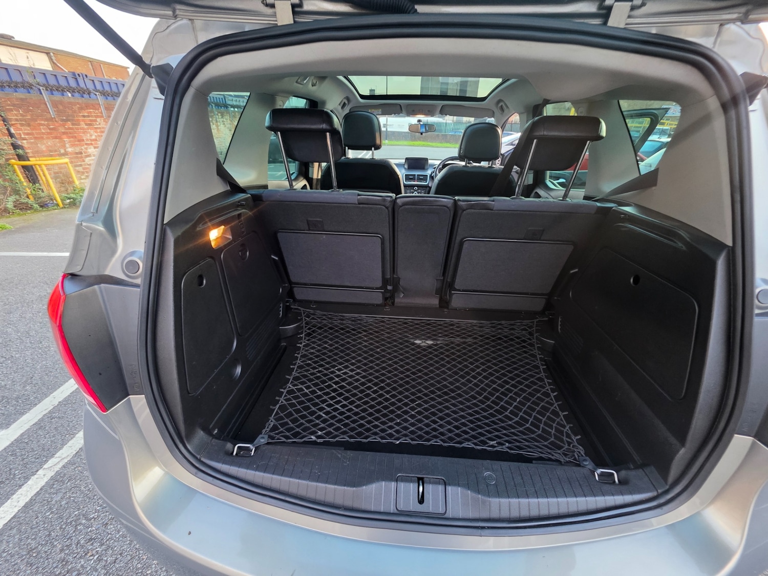 Used Vauxhall Meriva 2015 for sale - 77742411: Photo 9