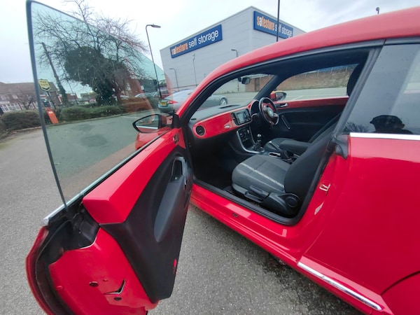 Used Volkswagen Beetle 2018 for sale - 73609695: Photo 12