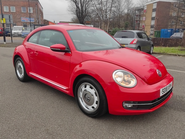 Used Volkswagen Beetle 2018 for sale - 73609695: Photo 2