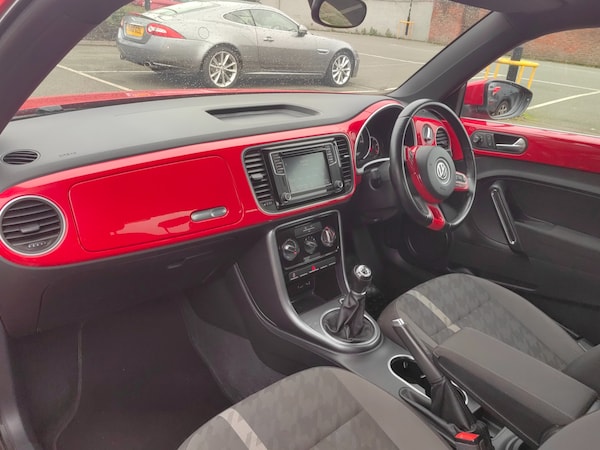 Used Volkswagen Beetle 2018 for sale - 73609695: Photo 9