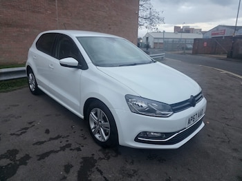 Used Volkswagen Polo 2017 for sale - 76910980: Photo