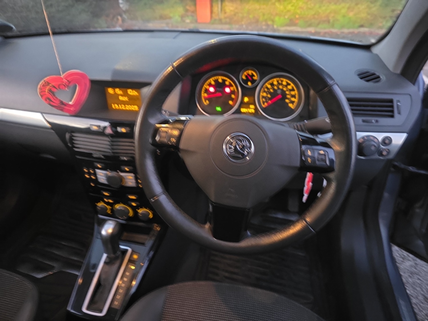 Used Vauxhall Astra 2008 for sale - 77017205: Photo 9